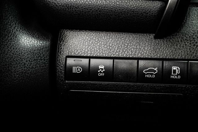 2020 Toyota Camry LE Automatic - 22942161 - 25