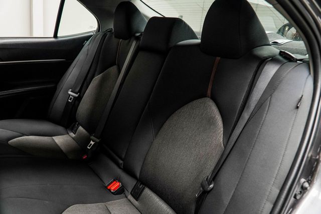 2020 Toyota Camry LE Automatic - 22942161 - 34