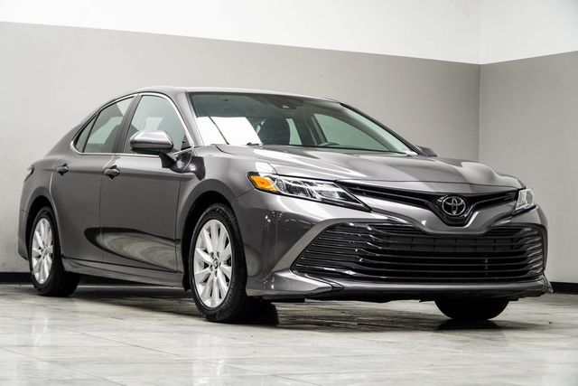 2020 Toyota Camry LE Automatic - 22942161 - 3