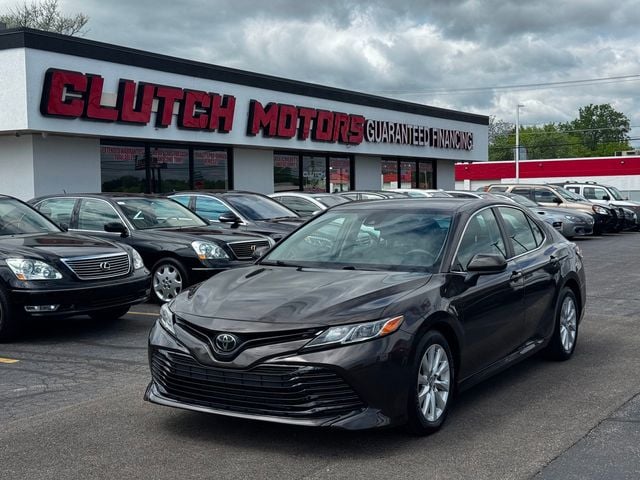 2020 Toyota Camry LE Automatic - 23029666 - 0