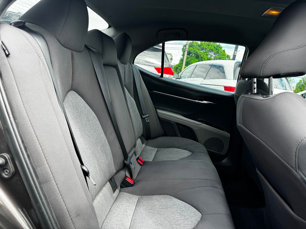 2020 Toyota Camry LE Automatic - 23029666 - 14