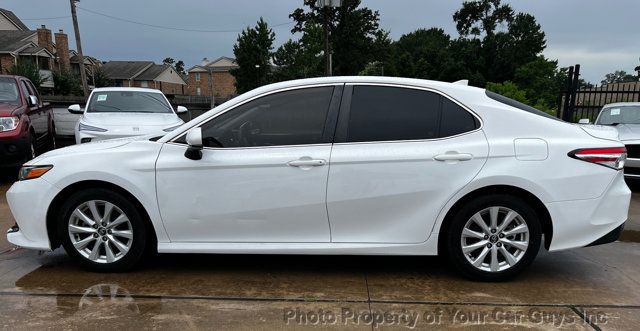 2020 Toyota Camry LE Automatic - 23053318 - 10