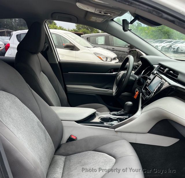 2020 Toyota Camry LE Automatic - 23053318 - 14