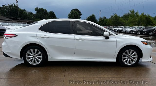 2020 Toyota Camry LE Automatic - 23053318 - 4