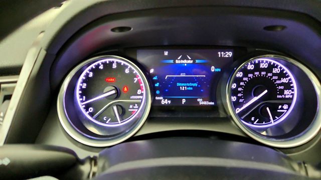 2020 Toyota Camry LE Automatic AWD w/ Apple CarPlay Integration - 22996823 - 11