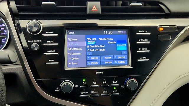 2020 Toyota Camry LE Automatic AWD w/ Apple CarPlay Integration - 22996823 - 15