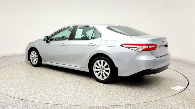 2020 Toyota Camry LE Automatic AWD w/ Apple CarPlay Integration - 22996823 - 5