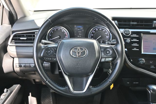 2020 Toyota Camry SE - 23007114 - 9