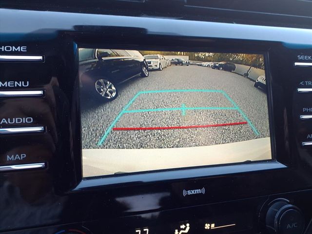 2020 Toyota Camry SE - 22941332 - 10