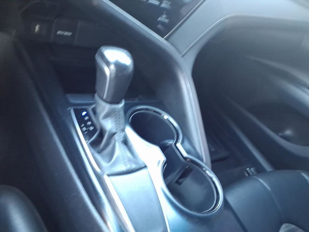 2020 Toyota Camry SE - 22941332 - 12