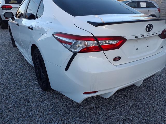 2020 Toyota Camry SE - 22941332 - 18