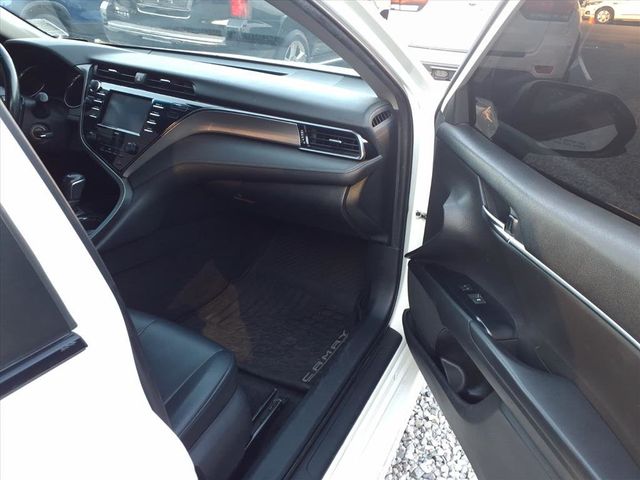 2020 Toyota Camry SE - 22941332 - 21