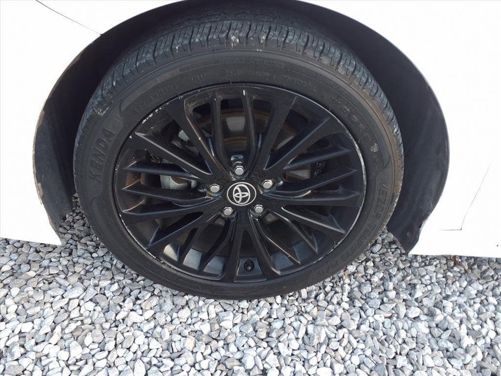 2020 Toyota Camry SE - 22941332 - 4