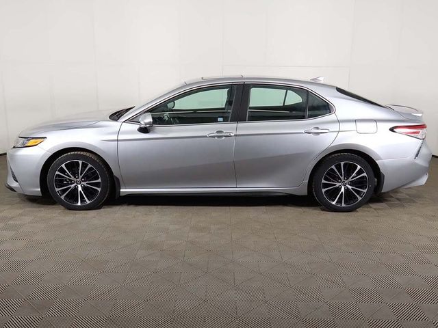 2020 Toyota Camry SE - 23001097 - 14