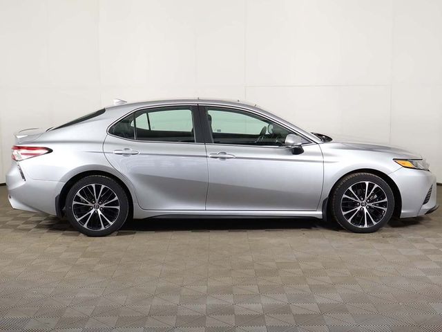 2020 Toyota Camry SE - 23001097 - 15