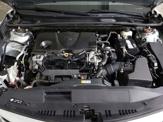 2020 Toyota Camry SE - 23001097 - 18