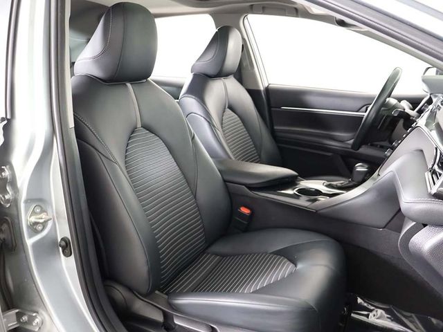 2020 Toyota Camry SE - 23001097 - 27