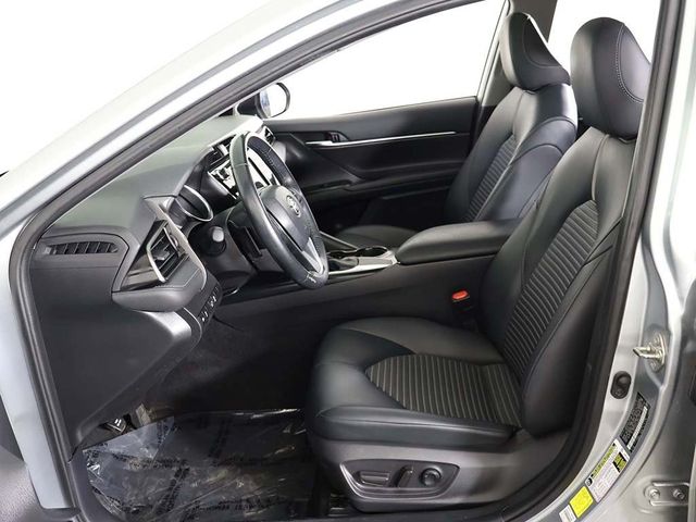 2020 Toyota Camry SE - 23001097 - 28