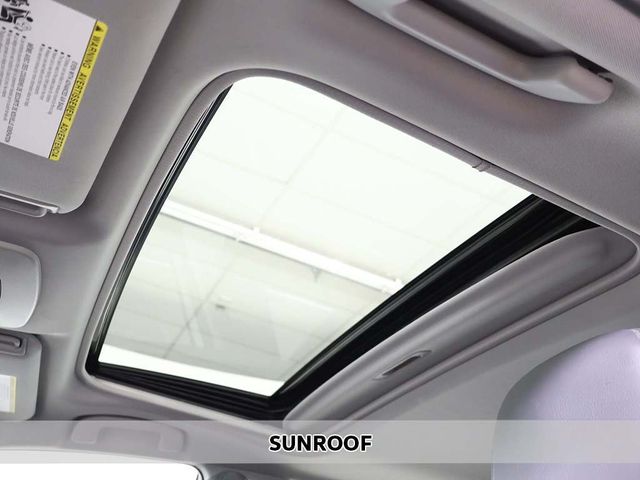 2020 Toyota Camry SE - 23001097 - 2