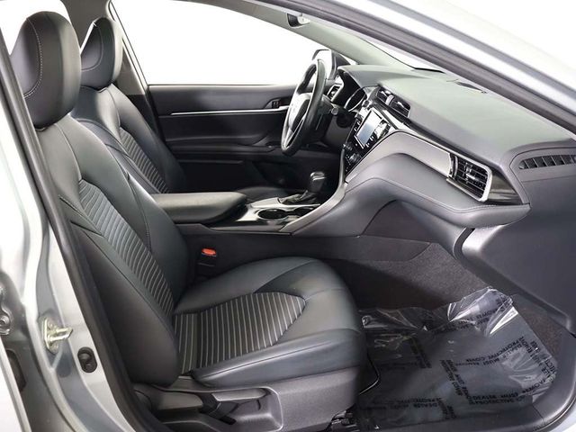 2020 Toyota Camry SE - 23001097 - 29