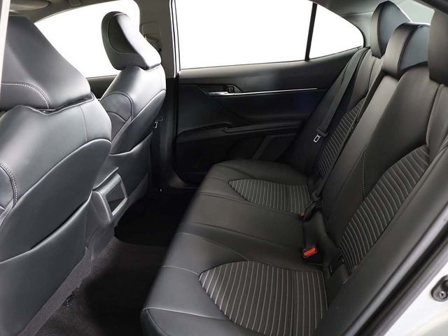 2020 Toyota Camry SE - 23001097 - 31