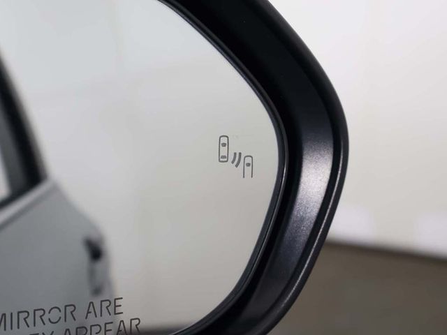 2020 Toyota Camry SE - 23001097 - 34