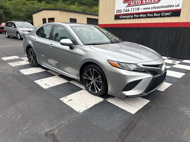 2020 Toyota Camry SE - 22586065 - 0