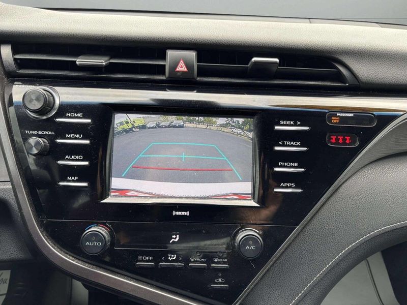 2020 Toyota Camry SE 4dr Sedan - 22936427 - 21