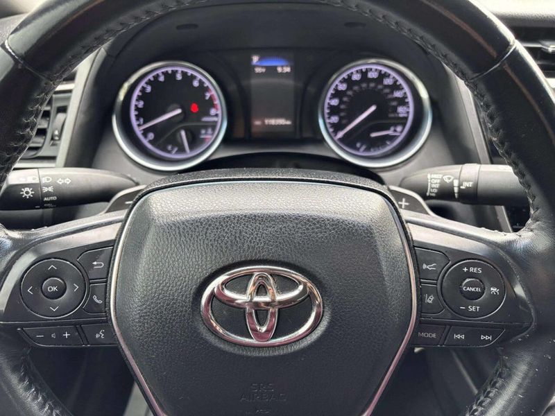 2020 Toyota Camry SE 4dr Sedan - 22936427 - 23