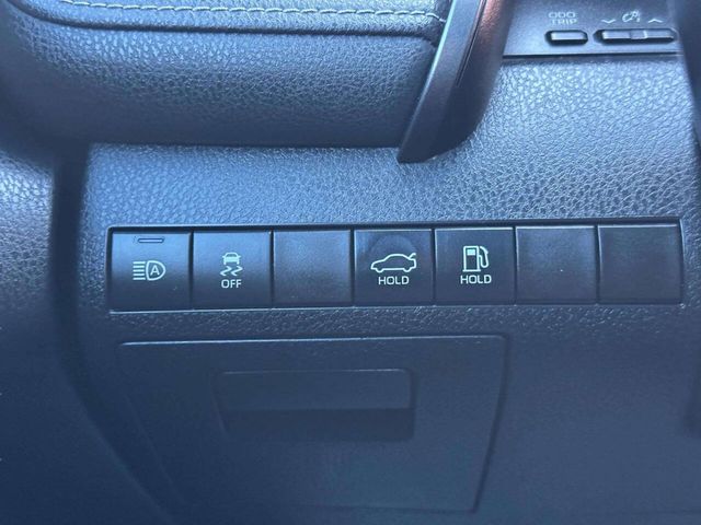 2020 Toyota Camry SE 4dr Sedan - 23042475 - 20