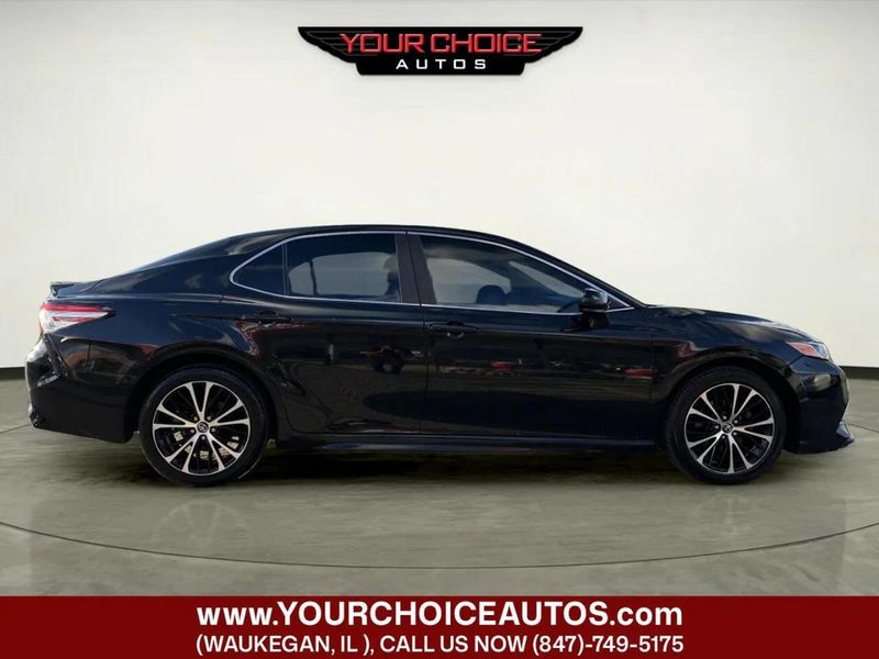 2020 Toyota Camry SE 4dr Sedan - 23042475 - 4