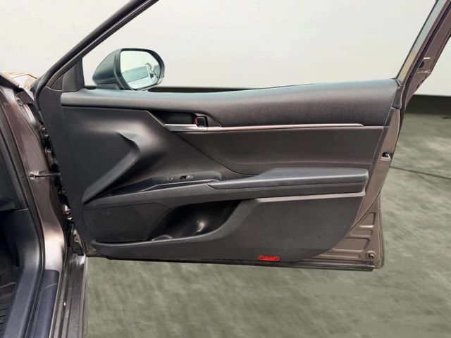2020 Toyota Camry SE 4dr Sedan - 23055242 - 25