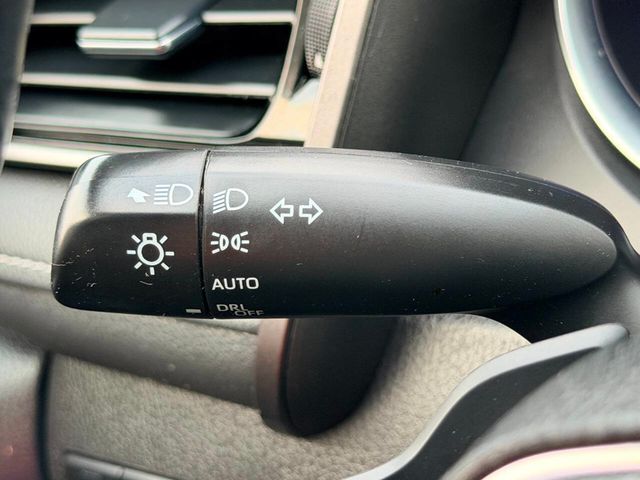 2020 Toyota Camry SE 4dr Sedan - 23055242 - 30