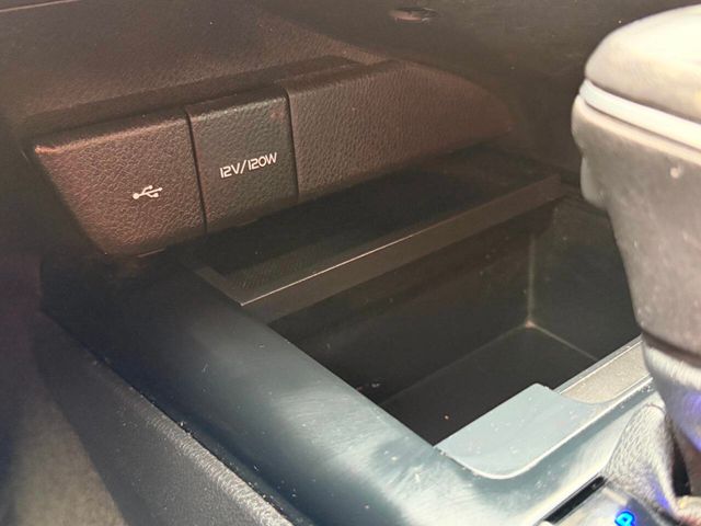 2020 Toyota Camry SE 4dr Sedan - 23055242 - 39