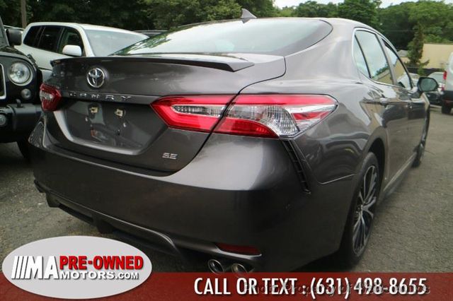 2020 Toyota Camry SE Auto  - 22499803 - 32