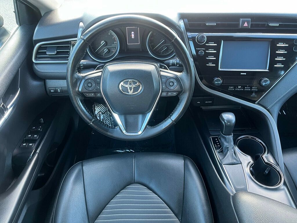 2020 Toyota Camry SE Automatic - 22637874 - 13