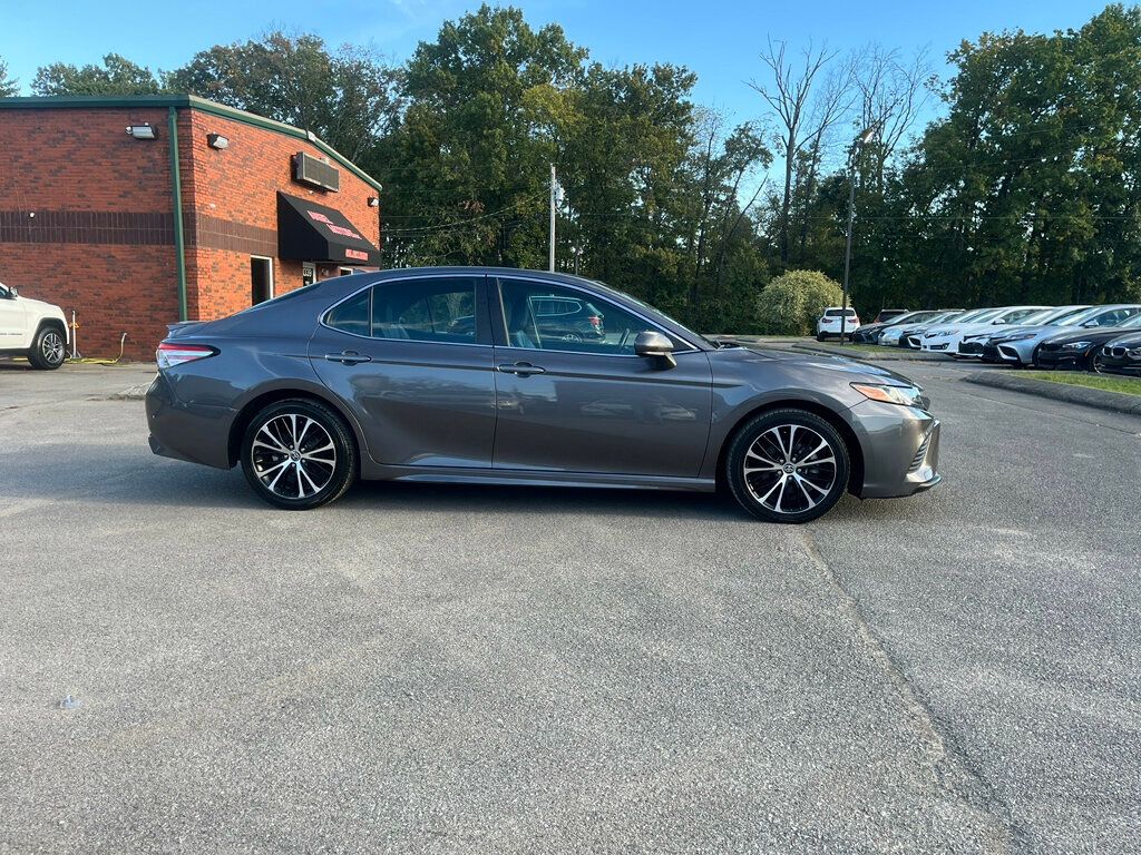 2020 Toyota Camry SE Automatic - 22637874 - 4