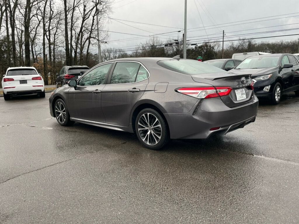 2020 Toyota Camry SE Automatic - 22763721 - 4