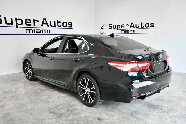 2020 Toyota Camry SE Automatic - 22025542 - 5