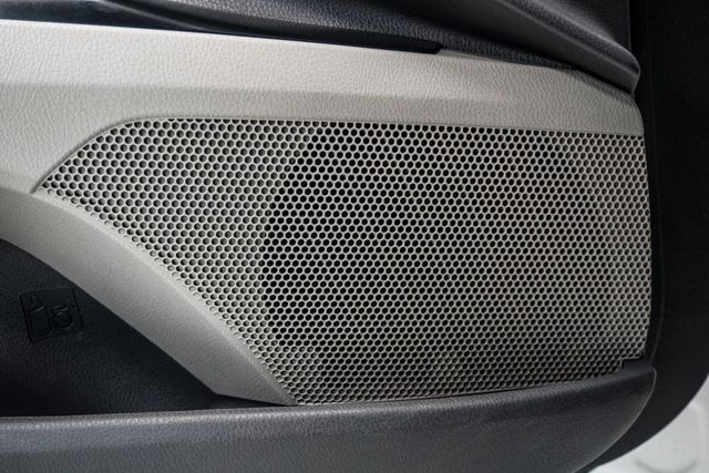 2020 Toyota Camry SE Automatic - 22966993 - 20