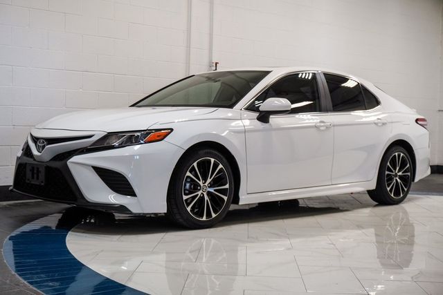 2020 Toyota Camry SE Automatic - 22966993 - 3