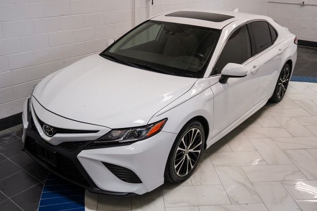 2020 Toyota Camry SE Automatic - 22966993 - 40