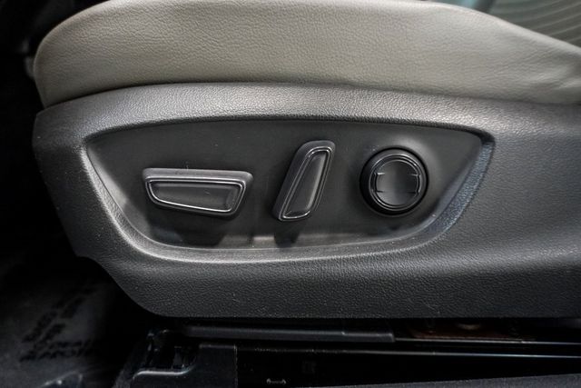 2020 Toyota Camry SE Automatic - 22966993 - 6