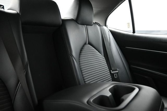 2020 Toyota Camry SE Automatic - 23042883 - 13