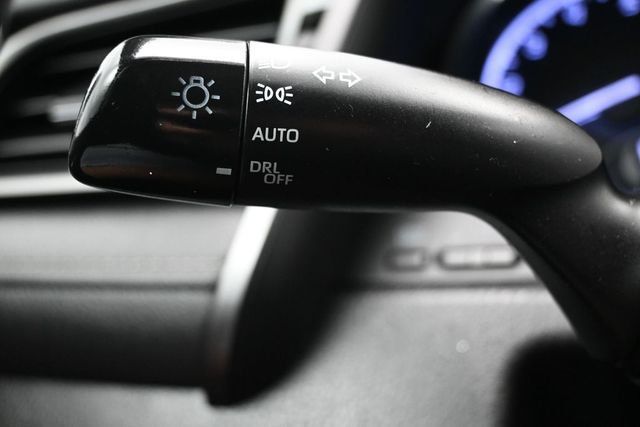 2020 Toyota Camry SE Automatic - 23042883 - 20