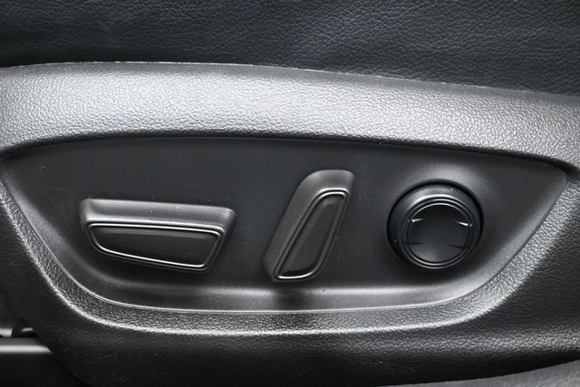 2020 Toyota Camry SE Automatic - 23042883 - 7