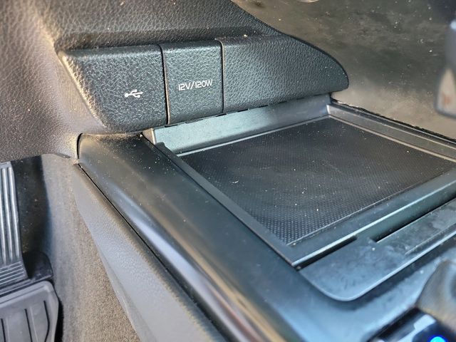 2020 Toyota Camry SE Automatic - 22943871 - 11