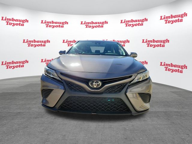 2020 Toyota Camry SE Automatic - 22943871 - 17