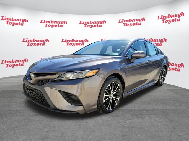 2020 Toyota Camry SE Automatic - 22943871 - 18