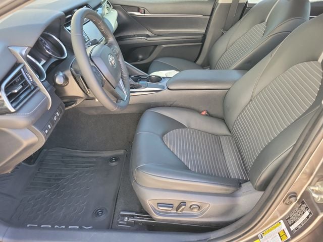 2020 Toyota Camry SE Automatic - 22943871 - 3